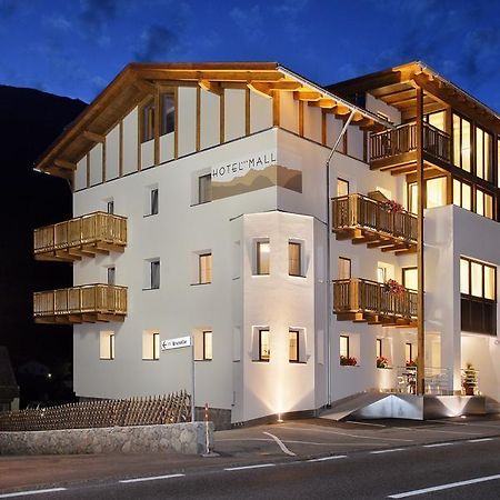 Hotel Mall San Valentino alla Muta Ngoại thất bức ảnh