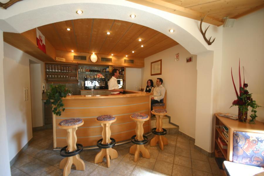 Hotel Mall San Valentino alla Muta Ngoại thất bức ảnh